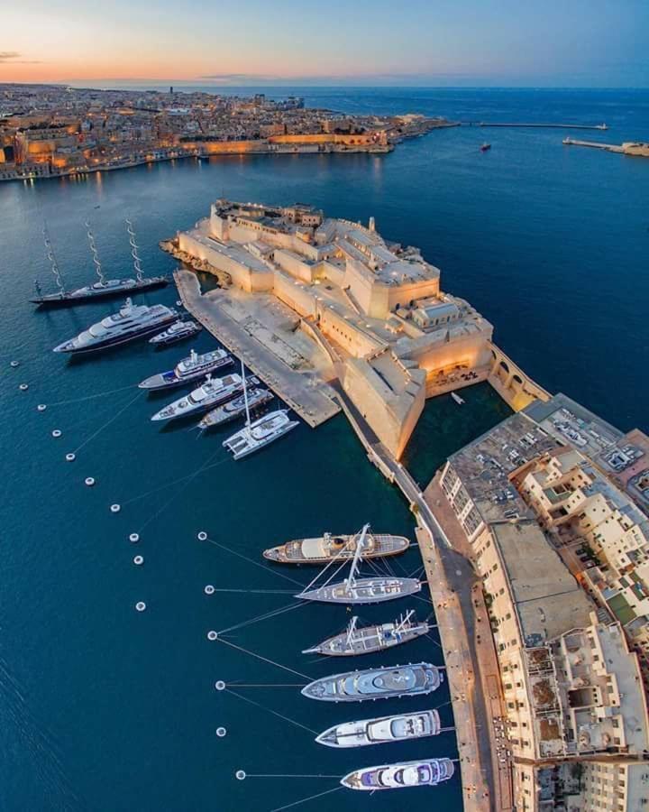 Cospicua Casa Maria Tereza Bed & Breakfast エクステリア 写真
